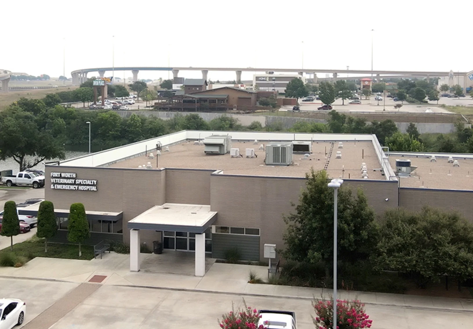 Exterior view of North Dallas location